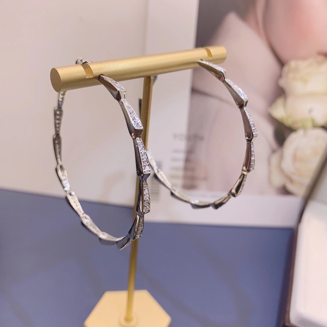 Pendientes de Aro de Lujo con  - Women Accessories Dubai reseña y precio