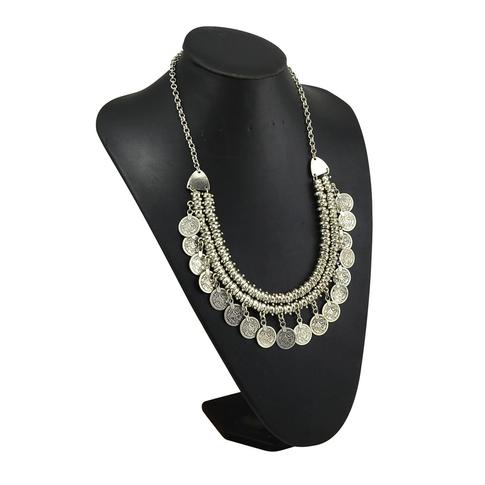 Gargantilla con borlas y moned - Women Accessories Pakistan reseña y precio